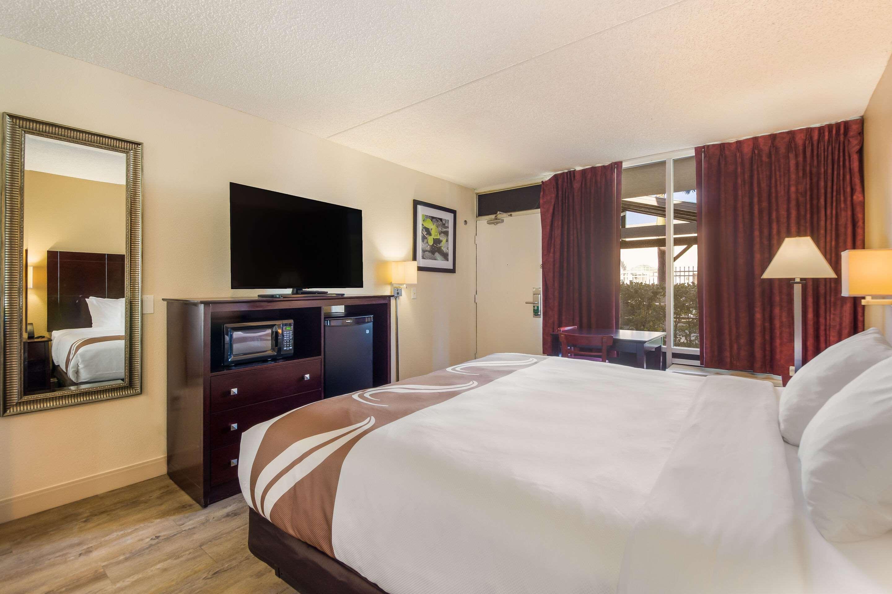 Quality - Sarasota North Bradenton